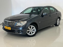 Mercedes-Benz C-klasse - 180 CGI / NL-auto / Clima / Trekhaak / Navi