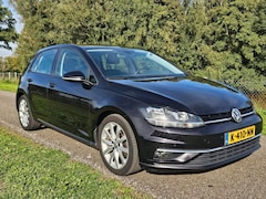 Volkswagen Golf - 1.6 TDI Highline 5 deurs ECC/NAV/LMV/MLV/PDC/Camera/Carplay/Sportstoelen met Alcantara