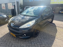 Peugeot 207 - 1.6 VTi XS
