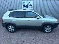 Hyundai Tucson - 2.0i Style
