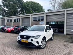 SEAT Arona - 1.0 TSI Style Stoel verw./ Cliamte/ Digital/ Navi/ Carplay/ Garantie