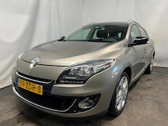 Renault Mégane Estate - 1.2 TCe Bose - Motor Rookt - Schade