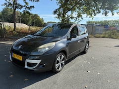 Renault Scénic - 1.4 TCe Bose NETTE AUTO RIJDT EN SCHAKELT GOED