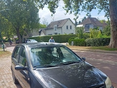 Fiat Punto - 1.4-16V Dynamic NIEUWE DISTRIBUTIERIEM