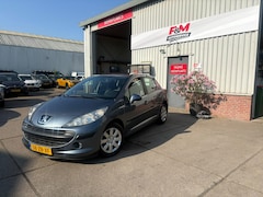 Peugeot 207 - 1.4 VTi Cool 'n Blue Airco, cruise