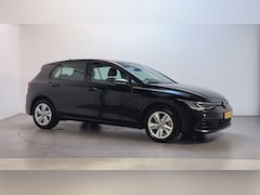 Volkswagen Golf - 1.0 eTSI DSG Life Sfeerverlichting Camera Navigatie App-Connect