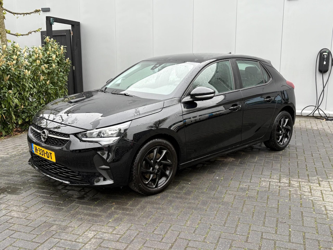 Opel Corsa - 1.2 Black Edition - AutoWereld.nl