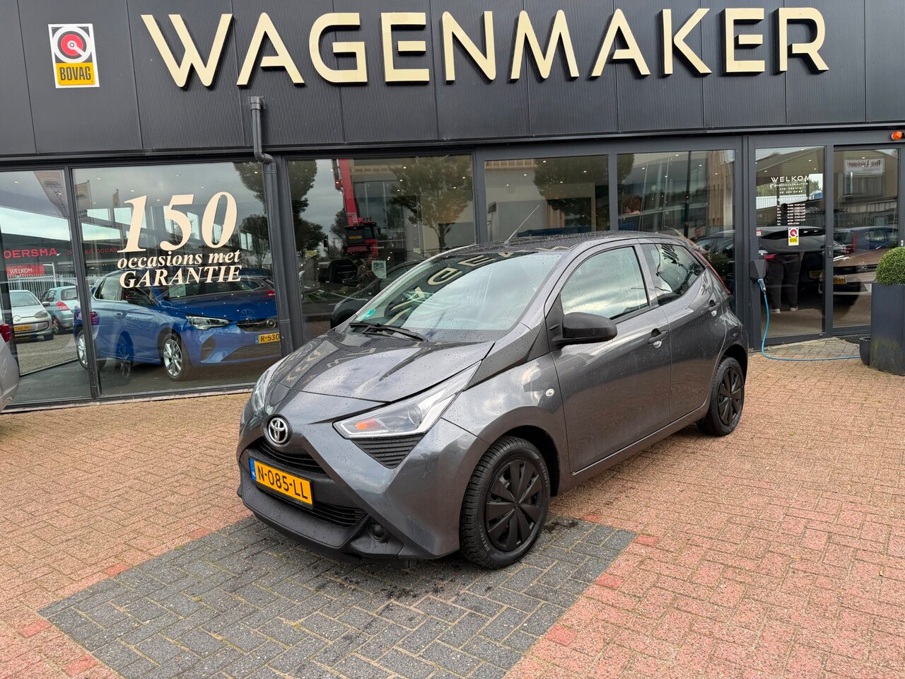 Toyota Aygo - 1.0 VVT-i x-fun Airco|Tel|Elektrisch pak|DealerOH - AutoWereld.nl