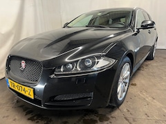Jaguar XF Sportbrake - 2.2D Prestige L.E. - Rondom gebruikersschade, Auto start en rijdt