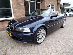 BMW 3-serie Cabrio - 323Ci Executive Automaat / leder / Airco