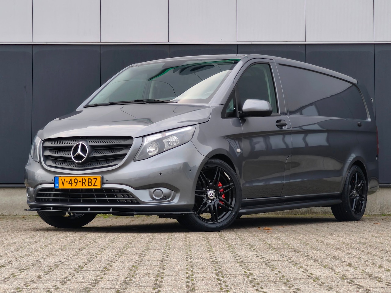 Mercedes-Benz Vito - 116CDI XL AUT CRUISE CARPLAY PDC CAMERA! - AutoWereld.nl
