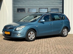 Hyundai i30 CW - 1.6i Blue Dynamic 1e EIG/CLIMA/CRUISE/NAP