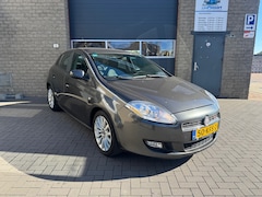 Fiat Bravo - 1.4 T-Jet Corporate