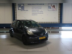 Toyota Aygo - 1.0-12V / AIRCO / 5 DRS / APK 3 2027