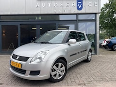 Suzuki Swift - 1.3 Comfort | Bluetooth | LM velgen | Airco | Led | Trekhaak