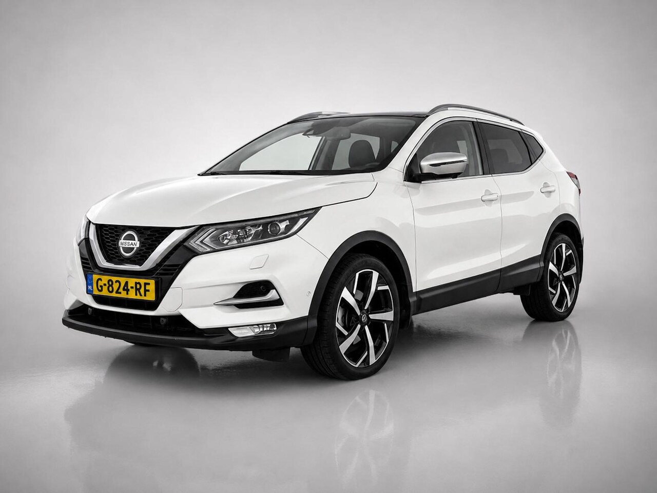 Nissan Qashqai - 1.3 DIG-T Tekna + BOSE | Trekhaak  | - AutoWereld.nl