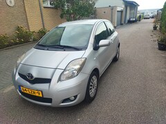 Toyota Yaris - 1.3 VVTi Aspiration
