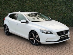 Volvo V40 - 1.6 T3 Summum | Leder | Cruise | Navi | Pdc