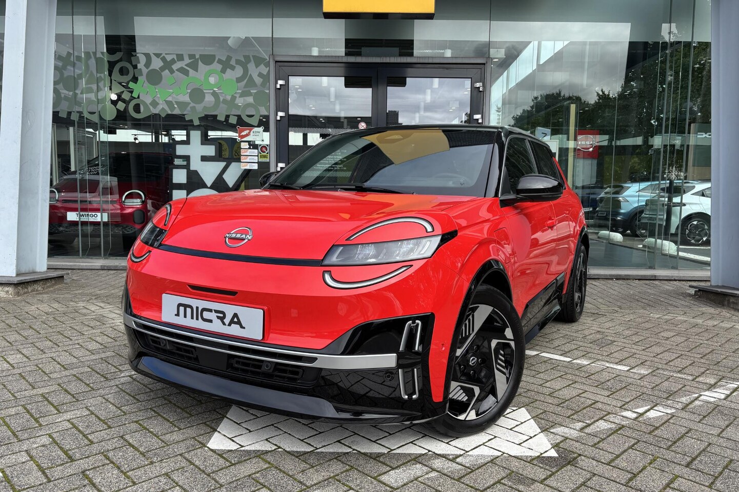 Nissan Micra - EVOLVE 52 kWh | NIEUW | INCL. VOORRAADKORTING | CAMERA | STOEL+STUUR VERWARMING | DODEHOEK - AutoWereld.nl