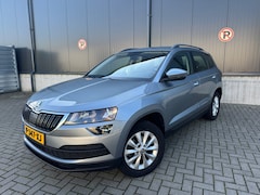 Skoda Karoq - 1.0 TSI Style / clima / cruise / navi / camera / trekhaak