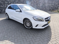Mercedes-Benz A-klasse - 180 Ambition AMG line, Automaat, Navi, Cruise control, afn trekhaak, Stoel verwarming, AMG