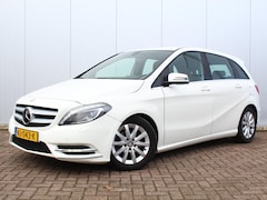 Mercedes-Benz B-klasse - 180 | Lichtmetalen velgen | Achteruitrijcamera | Parkeersensoren voor/achter | Stoelverwar