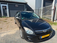 Hyundai i30 - 1.4i Active Airco Elek Ramen Lage KM