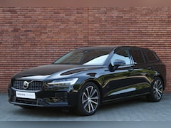 Volvo V60 - T8 Plug-in hybrid AWD Plus Dark | Panoramisch schuif-/ kanteldak | Elektrisch verstelbare