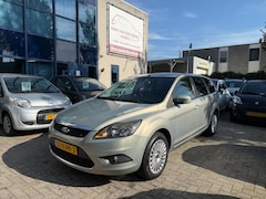 Ford Focus Wagon - 1.8 Limited Carplay, Clima, APK 10/27