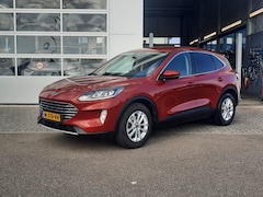 Ford Kuga - 1.5 EcoBoost Titanium X | Trekhaak | Cruise Control | Winterpakket, Stoel/Stuur/Voorruitve