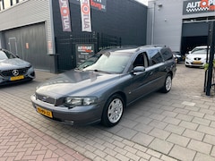 Volvo V70 - 2.4 Comfort Line Trekhaak Airco NAP APK