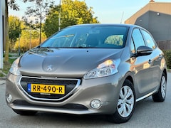 Peugeot 208 - 1.2 PureTech Style Pack|AUT|CRUISE|AIRCO|PSENSOR|2XSLEUTELS