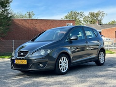 SEAT Altea - 1.6 Style Navigatie*Cruise*Clima*NAP*Parkeersensoren*LM velgen