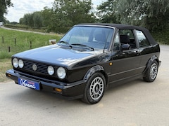 Volkswagen Golf Cabriolet - 1.8