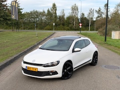 Volkswagen Scirocco - 1.4 TSI Highline, Pano, 18inch, alcantara, NAP