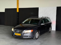 Volvo V70 - 2.5T AUTOMAAT LEDER/XENON/CLIMA NETTE STAAT