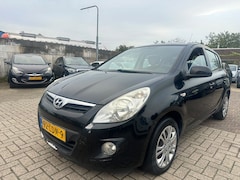 Hyundai i20 - 1.2i DynamicVersion 5 DRS/ AIRCO