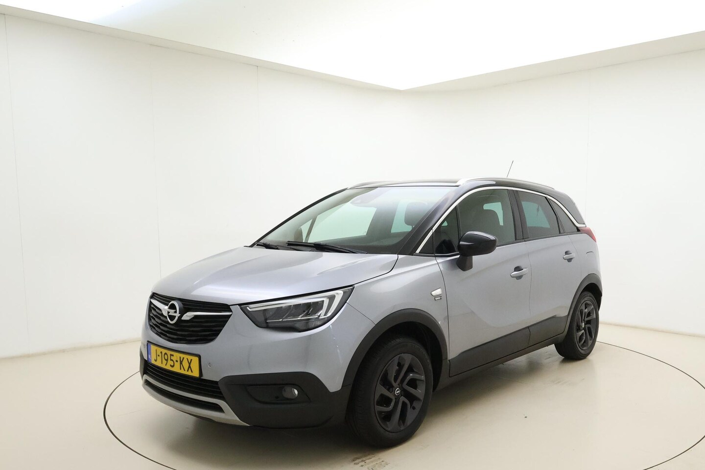 Opel Crossland X - 1.2 Turbo 110pk Edition 2020 | Trekhaak | Achteruitrijcamera | Hoge instap | Climate contr - AutoWereld.nl