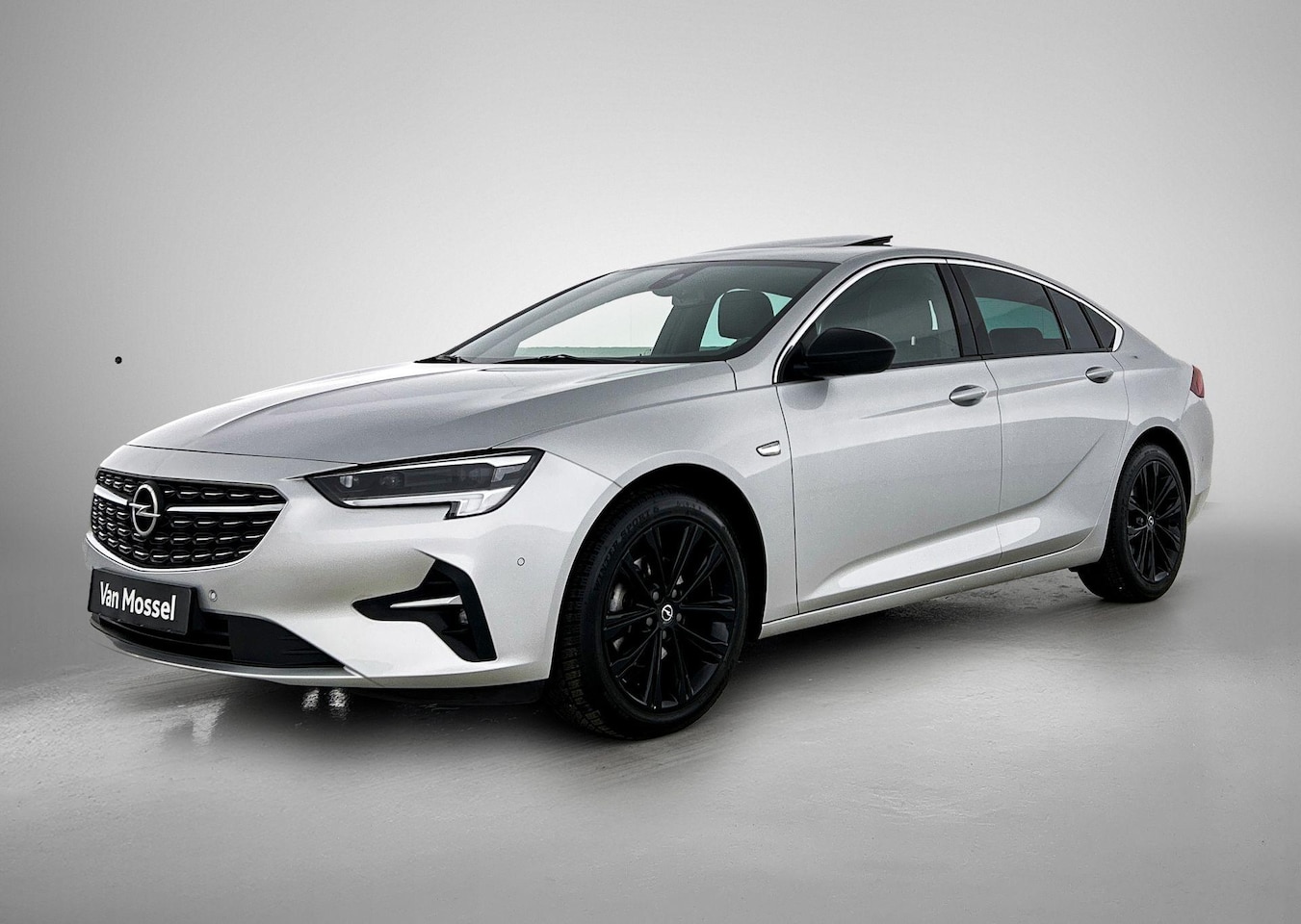 Opel Insignia Grand Sport - 1.5 CDTI Business Elegance | elektrisch schuif-/kanteldak | Apple Carplay/Android Auto | - AutoWereld.nl