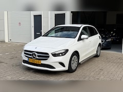Mercedes-Benz B-klasse - 200 Luxury Line 2023 - Led- Leder-acc