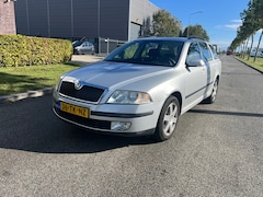 Skoda Octavia Combi - 1.6 Ambiente|Airco