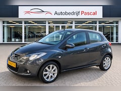 Mazda 2 - 2 1.3 S-VT Touring- Stoelverwarming - Clima- Carplay