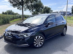Volkswagen Golf - 1.5 TSI Active | Apple CarPlay/Android Auto | Stuur/Stoelverwarming | PDC | Adaptieve Crui
