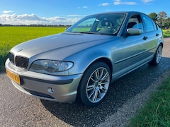 BMW 3-serie - 316i Black&Silver II |GOED LEZEN|