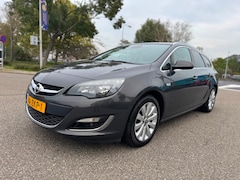 Opel Astra Sports Tourer - 1.4 Turbo Sport / 1e.eigenaar / dealer.onderhouden / airco / cruise.control / navi / pdc /
