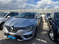 Renault Mégane Estate - | 2018 | 1.5 dCi Bose | Automaat | Export en Handel | NAP | APK