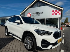 BMW X1 - SDrive18i Executive Edition/TREKHAAK/RIJKLAARPRIJS