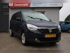 Dacia Lodgy - 1.2 TCe Blackline 5p. 5-deurs, boekjes, 2x sleutel nl auto, nap, apk, navigatie, trekhaak,