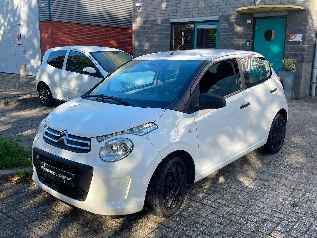 Citroën C1 - 1.0 e-VTi Live KM 74054 NAP| APK T/M 15/11/2027 | ISOFIX - AutoWereld.nl