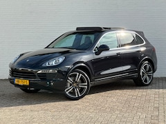 Porsche Cayenne - 4.8 S Luchtvering Trekhaak Panorama Camera 21 inch Verwarmde voorruit Bose